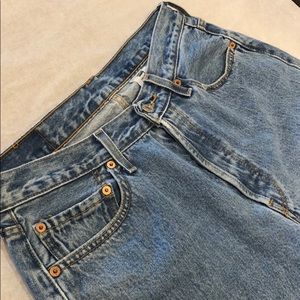 Levi’s 501 high waisted button fly vintage jeans